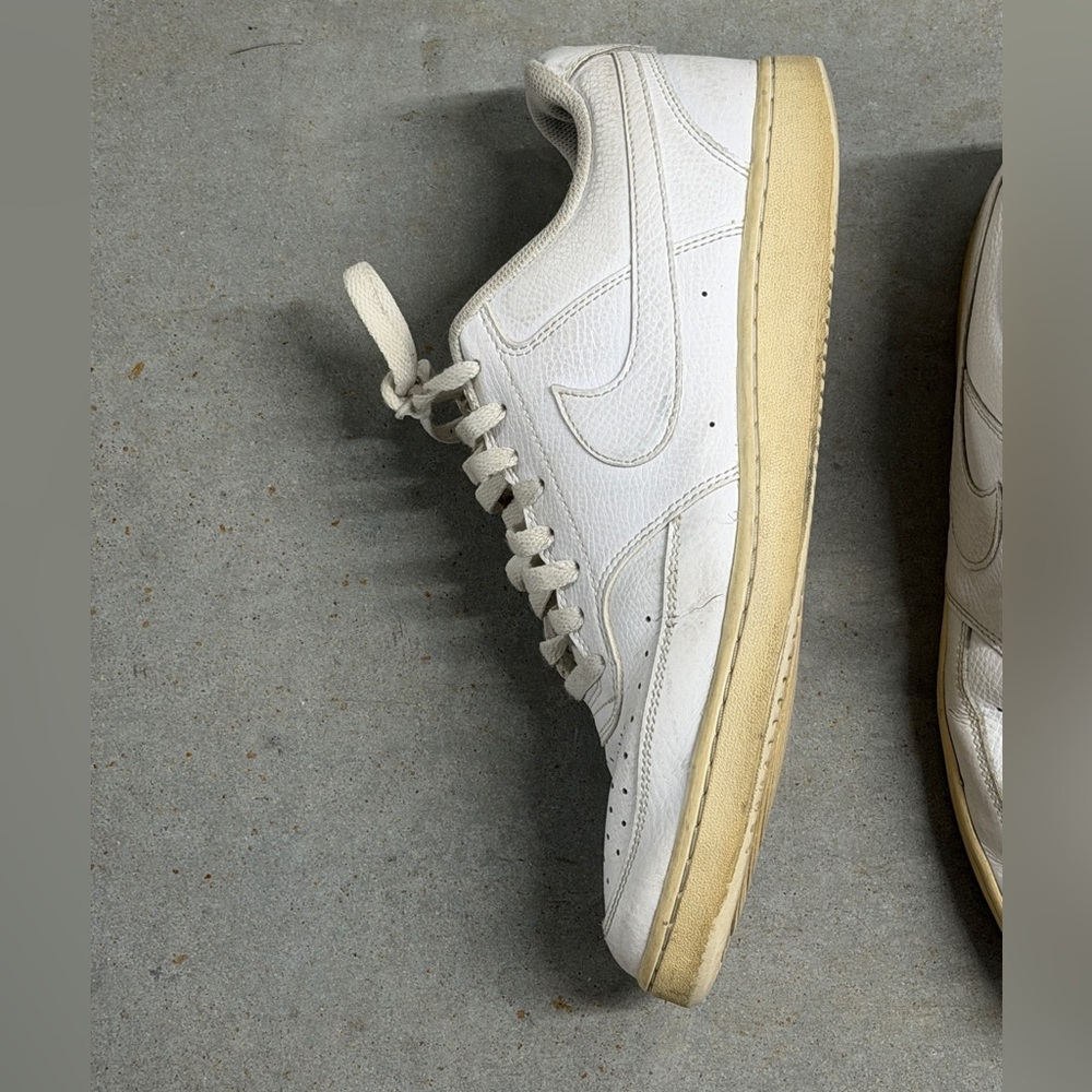 Nike Men's White and Beige Sneakers